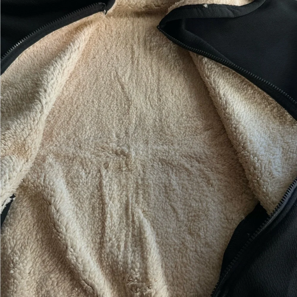 ✨ SHEIN Men’s Black Fleece-Lined Zip Hoodie Size L – New ✨